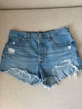 Levi’s 501 Jean Shorts Size 32